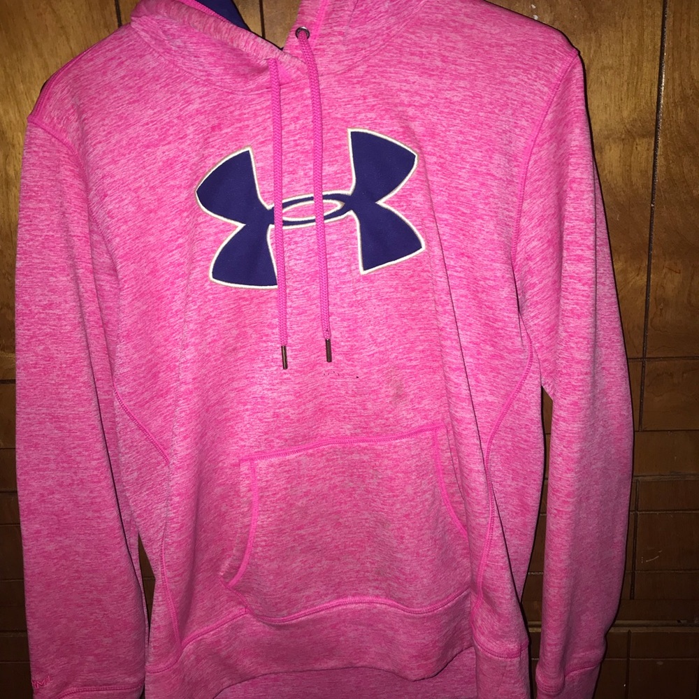 Under armor sweatshirt